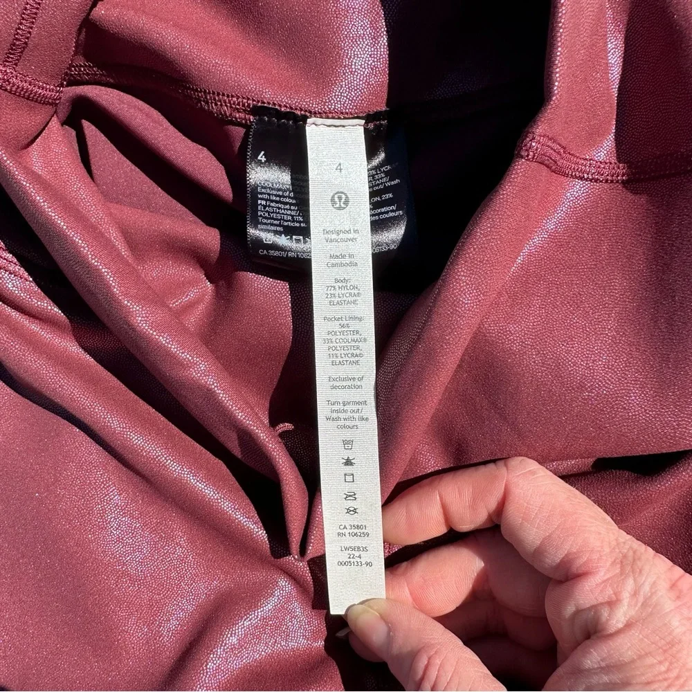 Lululemon special edition wunder train HR tight *foil